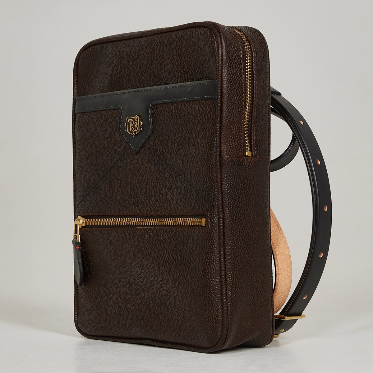 Невелика чоловіча шкіряна сумка через плече MEZZO: Dark Agave & Dark Brown Grain Leather