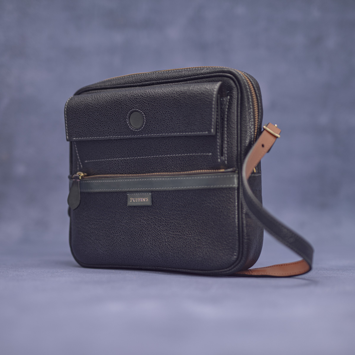 Сумка через плече TITE Street: Juniper & Dark Blue Grain Leather
