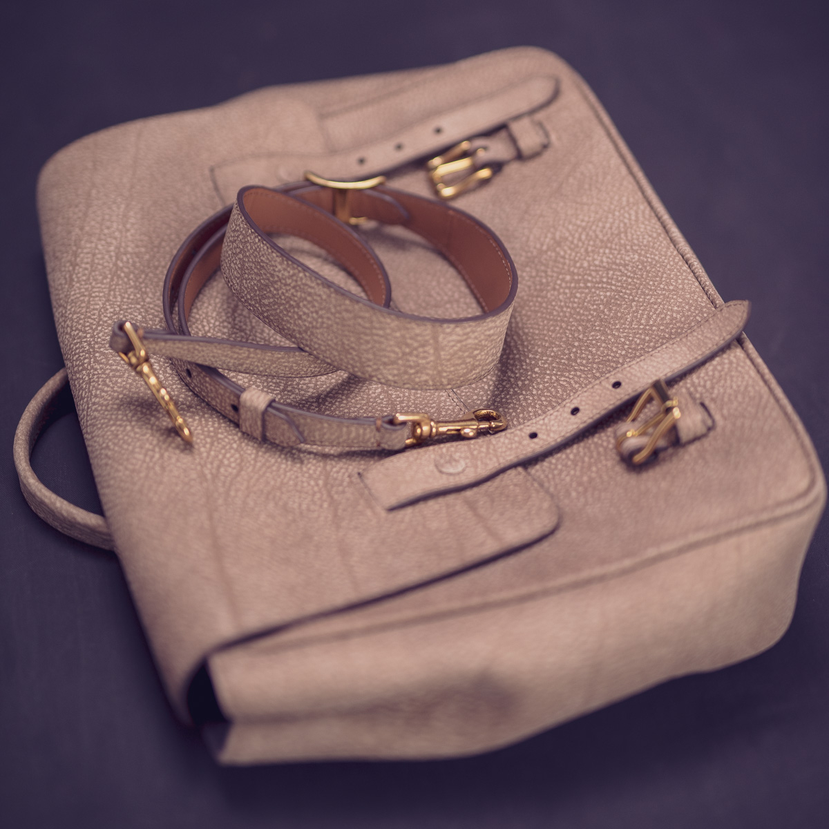 Месенджер STUDIO: Cappuccino Bull Leather