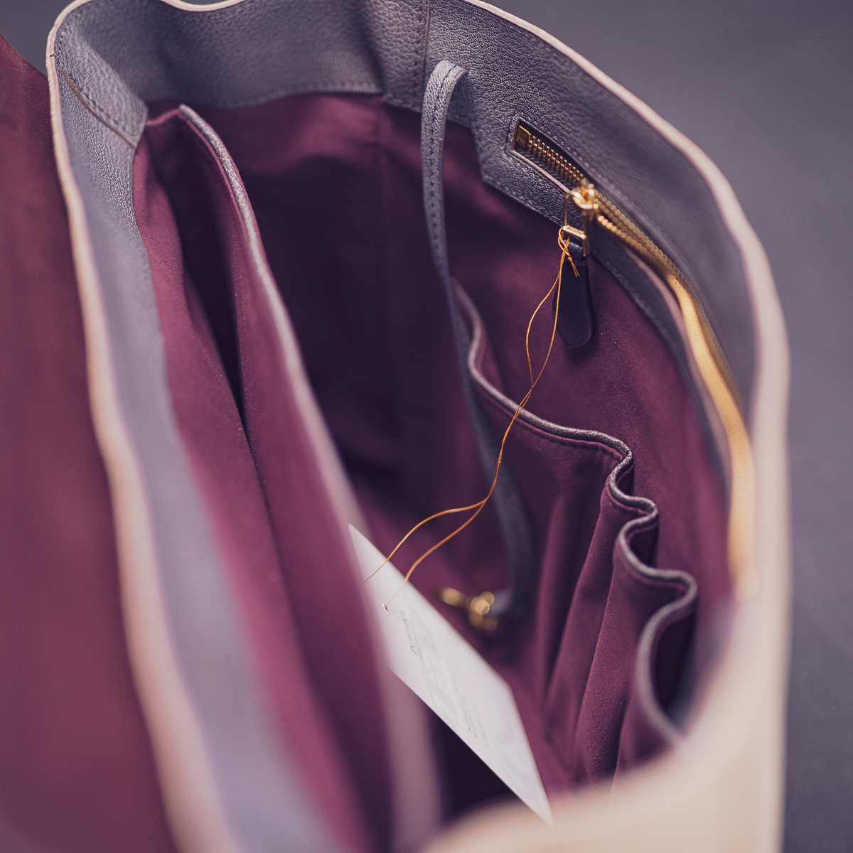 Месенджер STUDIO: Cappuccino Bull Leather