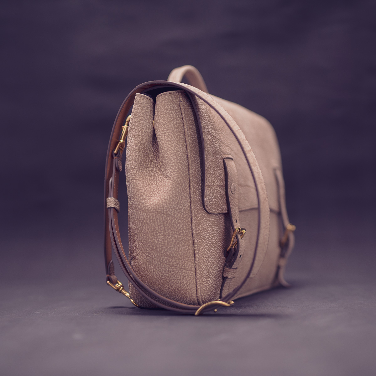 Месенджер STUDIO: Cappuccino Bull Leather