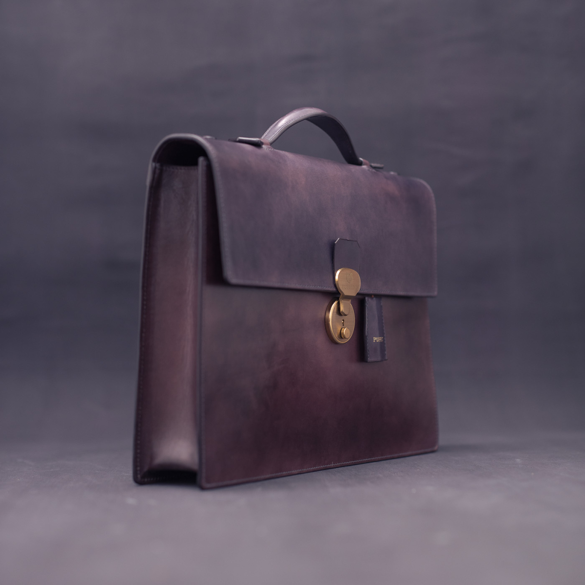 Мінімалістичний шкіряний портфель BELGRAVIA 3626: Fig Gray & Cacao Bean