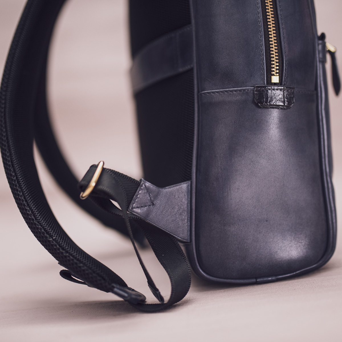 CITY Backpack Custom Edition: Navy Gray